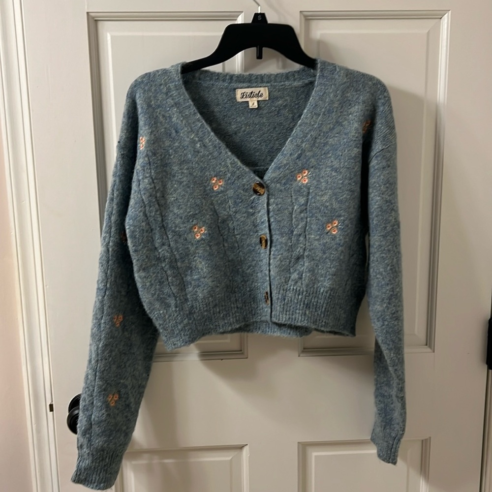 Listicle Small Cropped Tank with Matching Cardigan with Flower Details